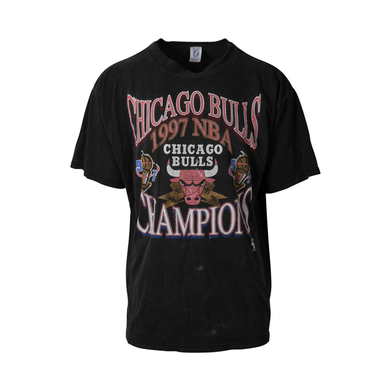 Vintage Chicago Bulls 1997 Champions Tee (XL) - Spike Vintage